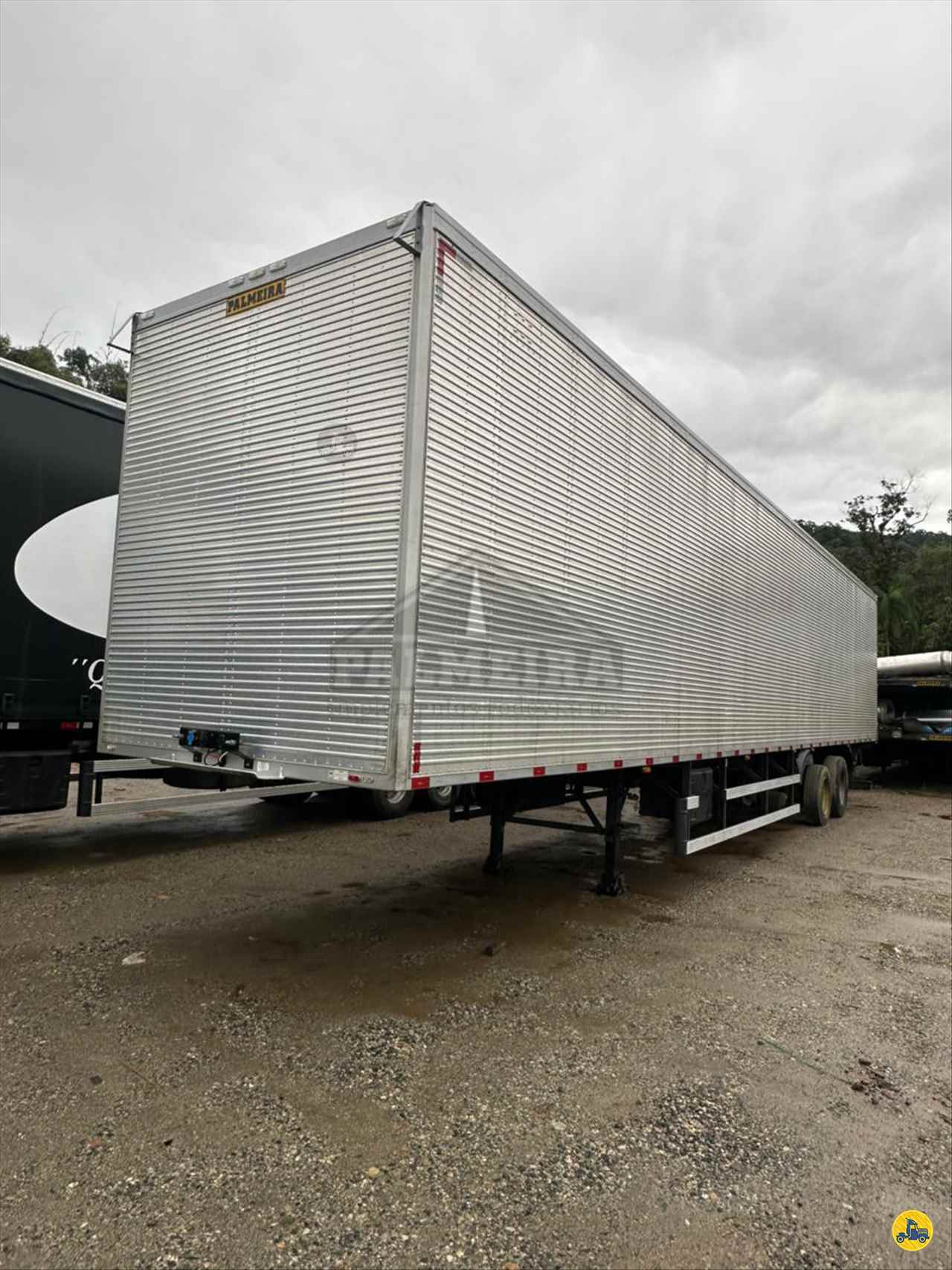CARRETA SEMI-REBOQUE BAU FURGÃO Palmeira Implementos JOINVILLE SANTA CATARINA SC